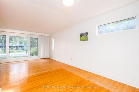 Photo 17 at 44 Amelia Street, Codrington, Barrie