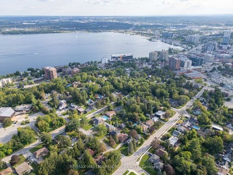 Photo 39 at 44 Amelia Street, Codrington, Barrie