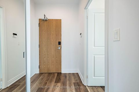Photo 4 at 803 - 1900 Lake Shore Boulevard W, South Parkdale, Toronto