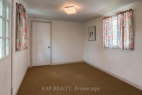 Photo 16 at 40 Marcus Street, Allandale, Barrie