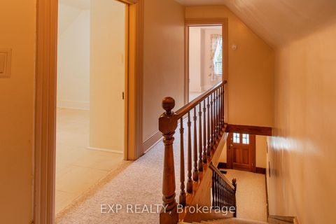 Photo 17 at 40 Marcus Street, Allandale, Barrie