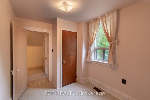 Photo 21 at 40 Marcus Street, Allandale, Barrie