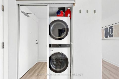 Photo 23 at 3403 - 15 Grenville Street, Bay Street Corridor, Toronto