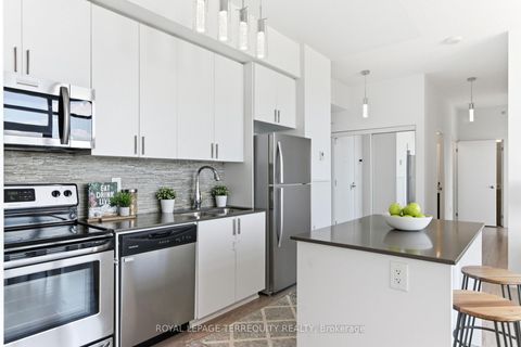 Photo 14 at 831 - 36 Via Bagnato Boulevard, Glen Park, Toronto