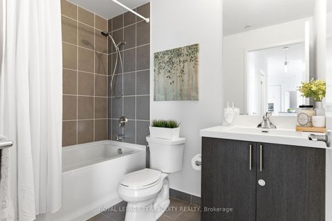 Photo 28 at 831 - 36 Via Bagnato Boulevard, Glen Park, Toronto