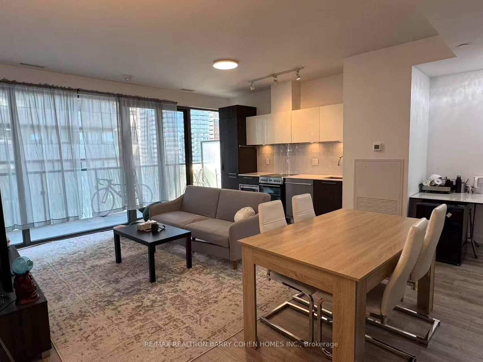 3407 - 50 Charles Street E, Yonge Corridor, Toronto photo number 2