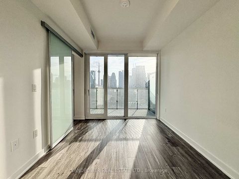 Photo 3 at 2832 W - 135 Lower Sherbourne Street, Waterfront Communities C8, Toronto