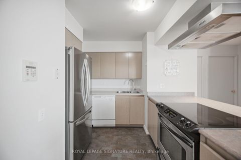 Photo 10 at 3603 - 750 Bay Street, Bay Street Corridor, Toronto