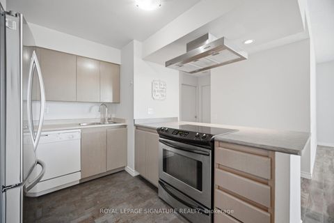 Photo 12 at 3603 - 750 Bay Street, Bay Street Corridor, Toronto