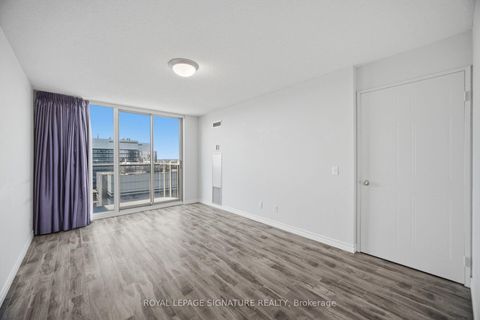 Photo 15 at 3603 - 750 Bay Street, Bay Street Corridor, Toronto