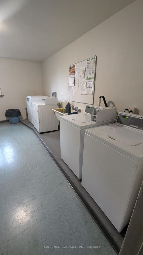 Photo 12 at 305 - 55 Neptune Drive, Lawrence, Toronto