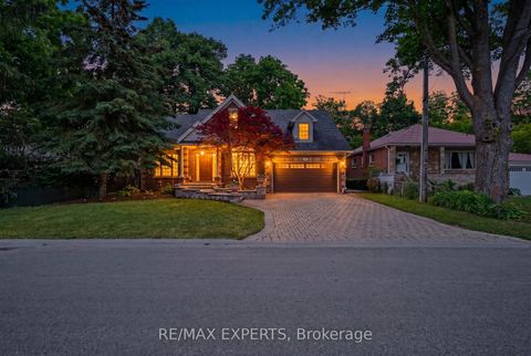 Photo 0 at 91 Napier Street, Kleinburg, Vaughan