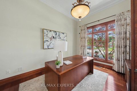 Photo 7 at 91 Napier Street, Kleinburg, Vaughan
