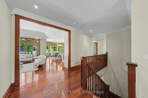 Photo 8 at 91 Napier Street, Kleinburg, Vaughan