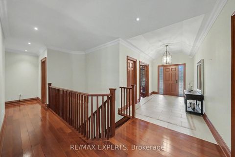 Photo 18 at 91 Napier Street, Kleinburg, Vaughan