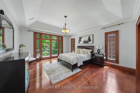 Photo 19 at 91 Napier Street, Kleinburg, Vaughan