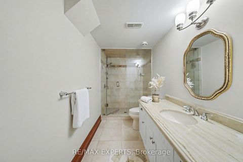 Photo 33 at 91 Napier Street, Kleinburg, Vaughan
