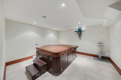 Photo 34 at 91 Napier Street, Kleinburg, Vaughan