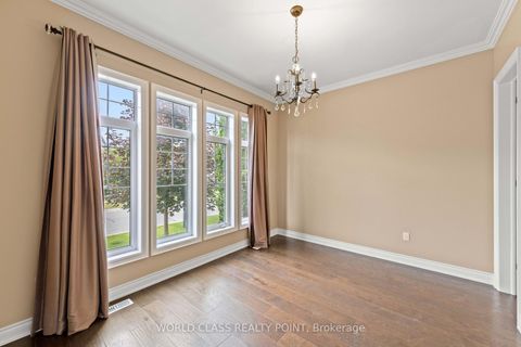 Photo 4 at 31 Munsie Drive, Nobleton, King