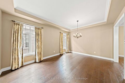 Photo 7 at 31 Munsie Drive, Nobleton, King