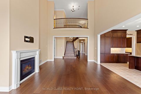 Photo 12 at 31 Munsie Drive, Nobleton, King