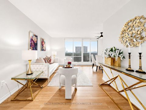Photo 6 at 907 - 1250 Bridletowne Circle, L'Amoreaux, Toronto