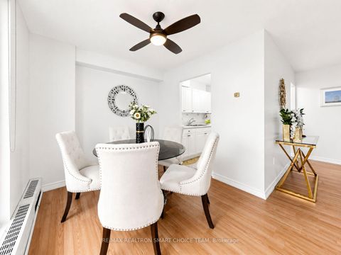 Photo 10 at 907 - 1250 Bridletowne Circle, L'Amoreaux, Toronto