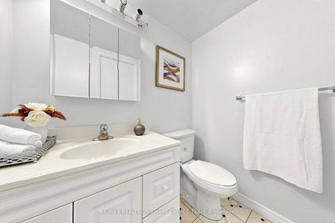 Photo 21 at 907 - 1250 Bridletowne Circle, L'Amoreaux, Toronto