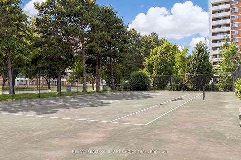 Photo 38 at 907 - 1250 Bridletowne Circle, L'Amoreaux, Toronto