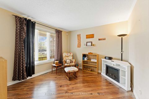 Photo 6 at 74 Ruffet Drive, Edgehill Drive, Barrie