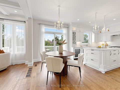 Photo 5 at 49 Grange Drive, Jefferson, Richmond Hill