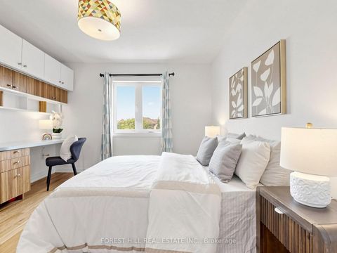 Photo 25 at 49 Grange Drive, Jefferson, Richmond Hill