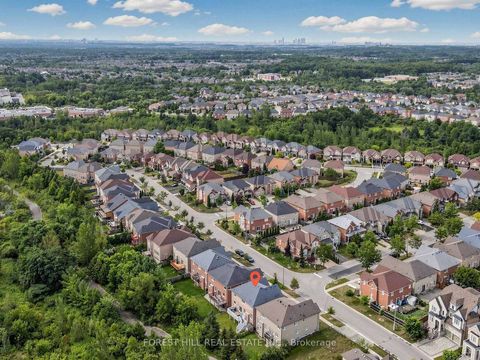Photo 46 at 49 Grange Drive, Jefferson, Richmond Hill