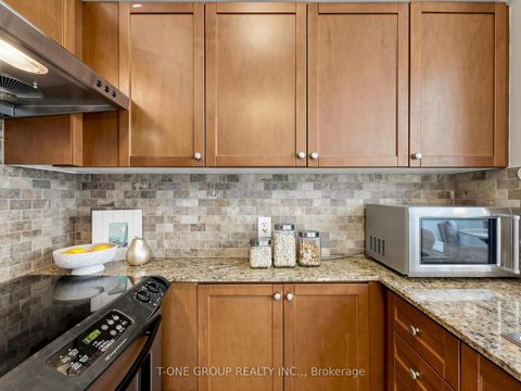 Photo 9 at 2305 - 5793 Yonge Street, Newtonbrook East, Toronto