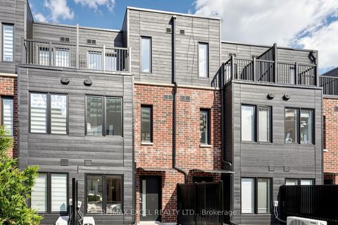 Photo 2 at 46 - 30 Calamint Lane, L'Amoreaux, Toronto