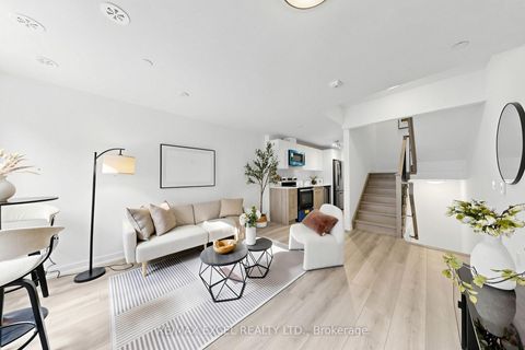 Photo 7 at 46 - 30 Calamint Lane, L'Amoreaux, Toronto