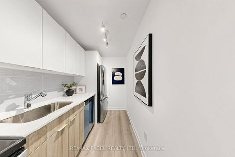 Photo 18 at 46 - 30 Calamint Lane, L'Amoreaux, Toronto