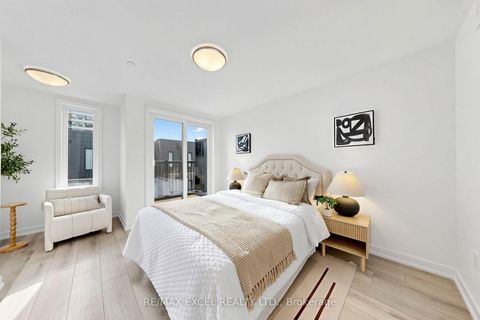 Photo 29 at 46 - 30 Calamint Lane, L'Amoreaux, Toronto