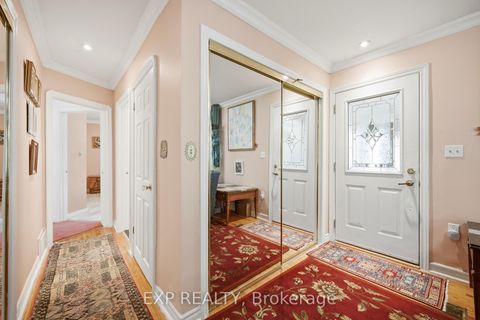 Photo 5 at 43 Ridgemoor Avenue, Cliffside, Toronto