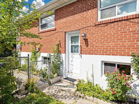 Photo 25 at 17 Tinton Crescent, Jamestown, Toronto