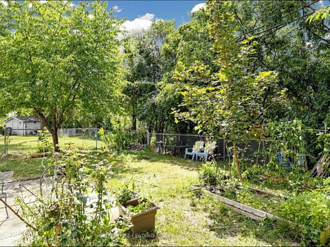Photo 27 at 17 Tinton Crescent, Jamestown, Toronto