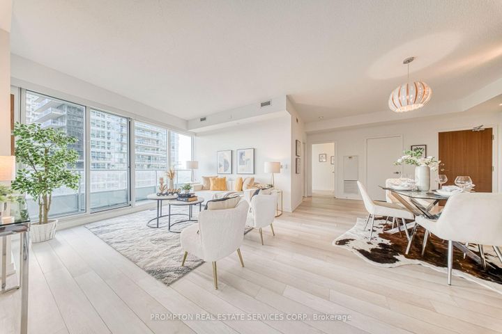 Photo 1 at 2511 - 115 Mcmahon Drive, Bayview Village, Toronto