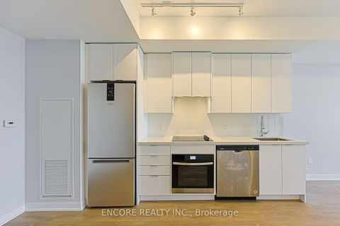 Photo 4 at 1307 - 474 Caldari Road, Concord, Vaughan