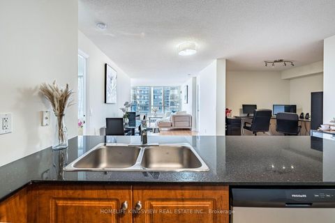 Photo 17 at 807 - 60 Disera Drive, Beverley Glen, Vaughan