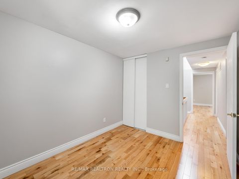 Photo 18 at 43 Wild Gingerway Road, Bathurst Manor, Toronto