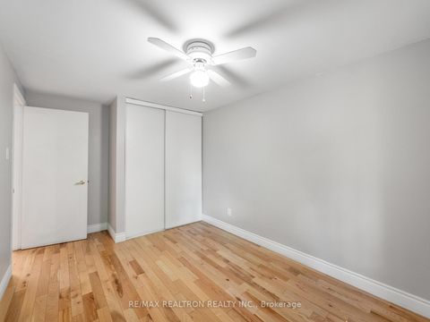 Photo 20 at 43 Wild Gingerway Road, Bathurst Manor, Toronto