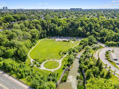 Photo 34 at 43 Wild Gingerway Road, Bathurst Manor, Toronto