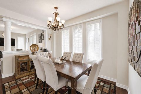 Photo 5 at 1 Lourakis Street, Jefferson, Richmond Hill
