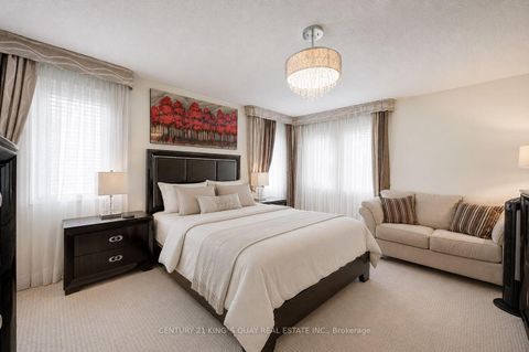 Photo 11 at 1 Lourakis Street, Jefferson, Richmond Hill