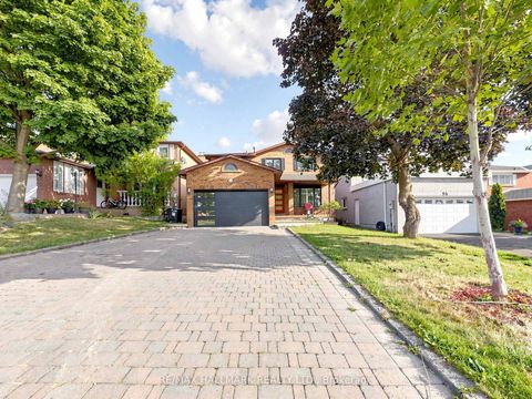 Photo 1 at 58 Marchwood Crescent, Harding, Richmond Hill